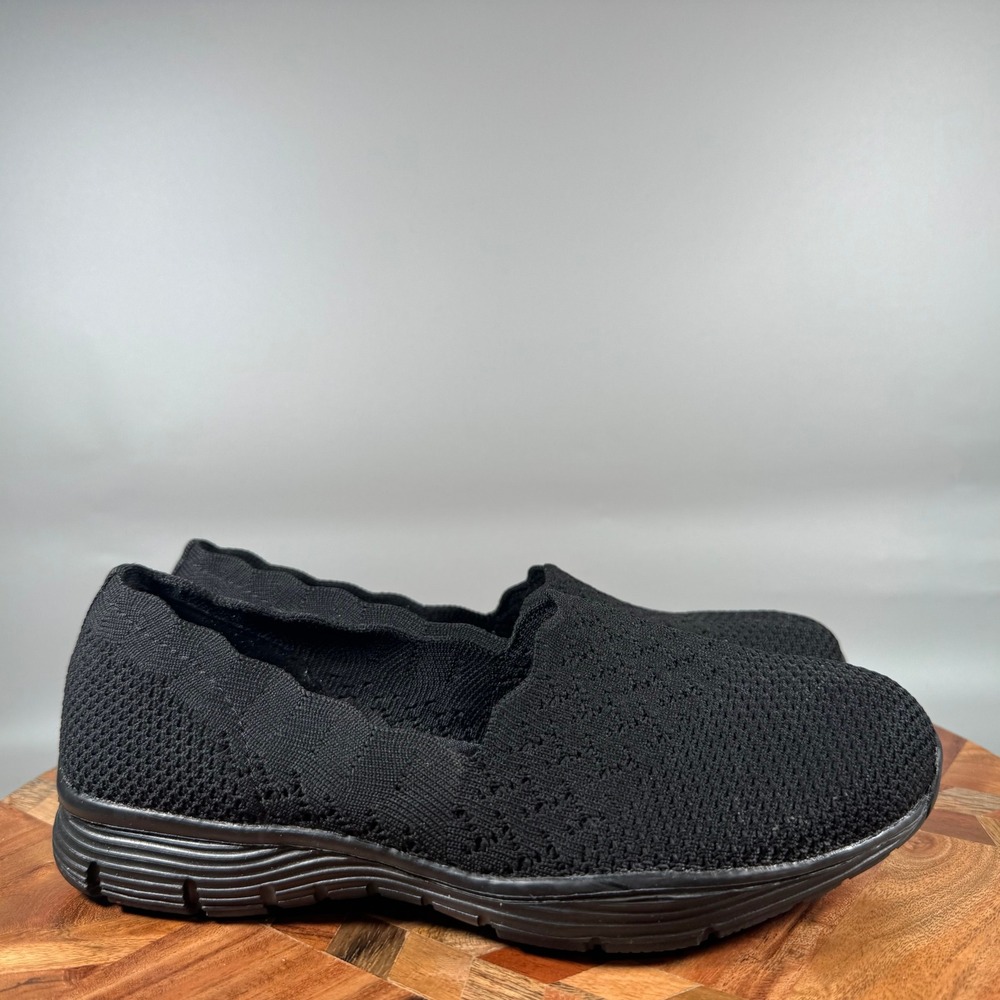 Skechers Wide Fit Black Knit Air-Cooled Memory Foam Slip On Loafers Women 6